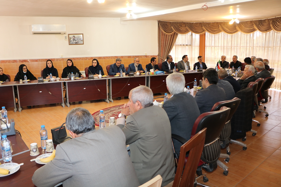 درنشست بررسی حوزه درمانی بازنشستگان تامین اجتماعی شهرستان آذرشهر مطرح شد:
تقدیر از بروز رسانی پرداخت خسارت درمان بازنشستگان تامین اجتماعی استان آذربایجان شرقی توسط آتیه سازان حافظ 
