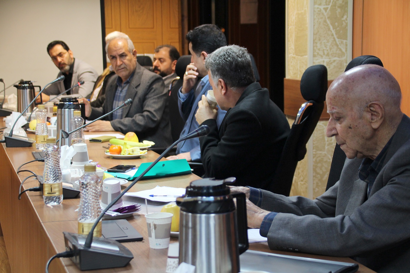 گزارش تصویری / نشست مدیرعامل آتیه سازان حافظ با روسای کانون‌های صندوق بازنشستگان کشوری 
