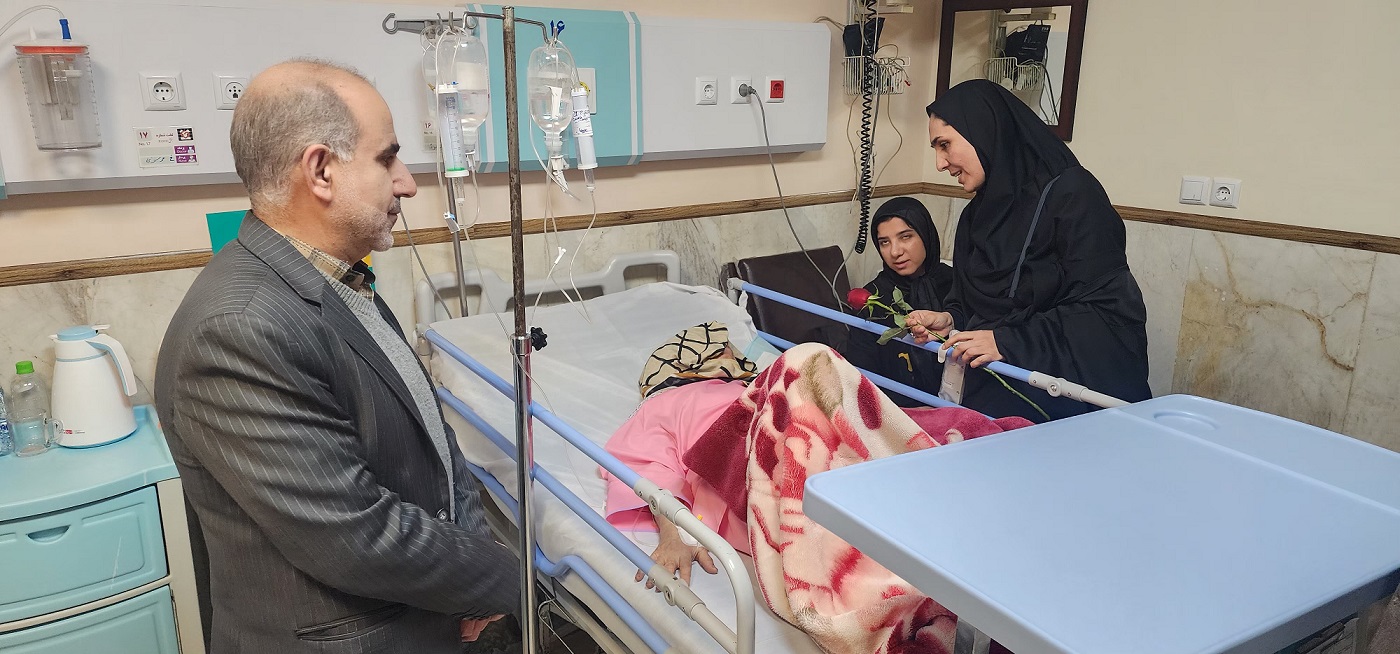 بازدید مدیر شعبه آتیه سازان حافظ در قم از بیمارستان حضرت ولیعصر(عج)