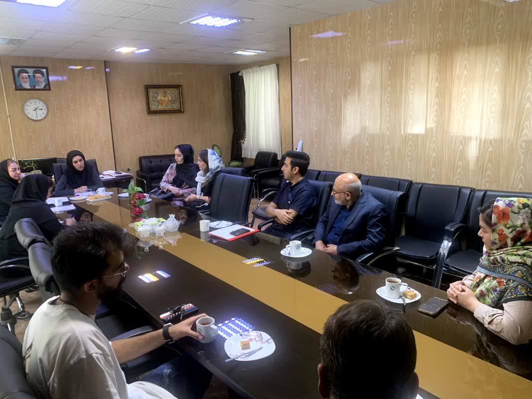 تمدید قرارداد مراکز فیزیوتراپی شهرستان کاشان با شرکت آتیه سازان حافظ